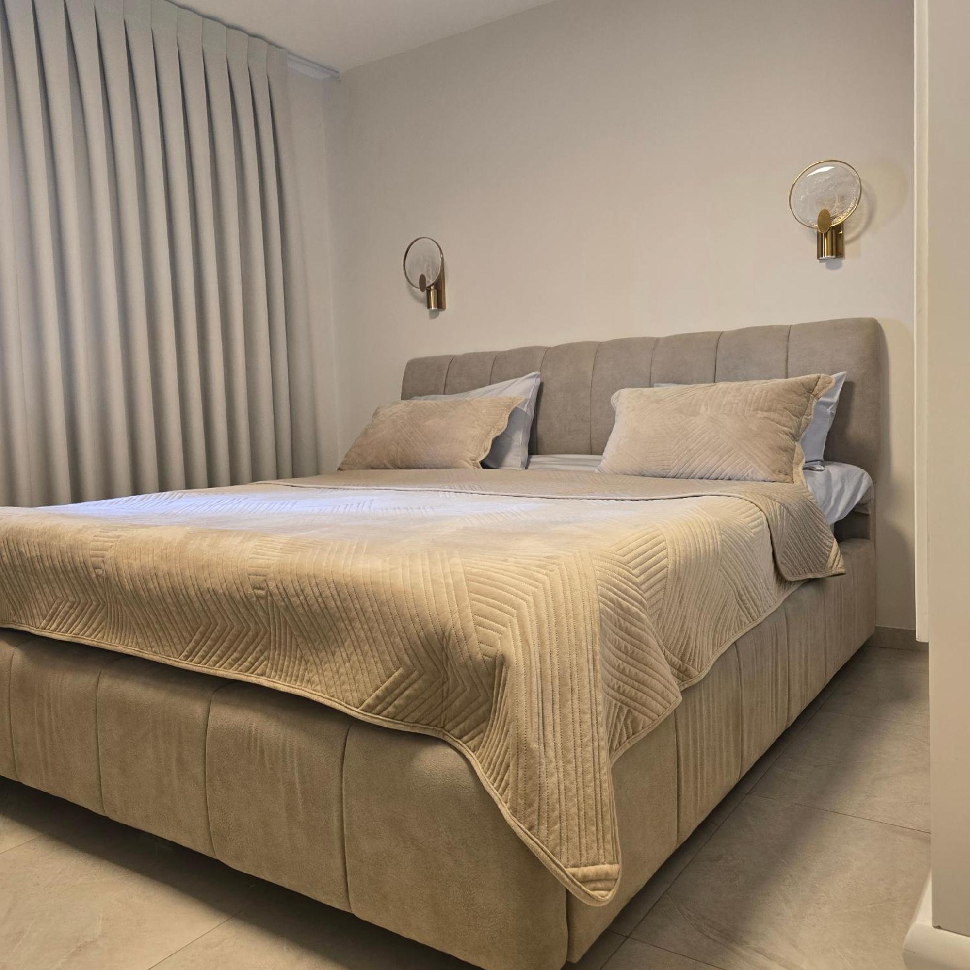 " Arada " Luxury House Villa Buitenkant foto